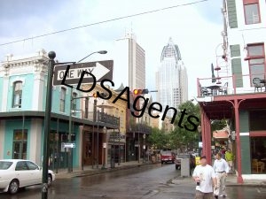 Dauphin_Street_Mobile_Alabama_02